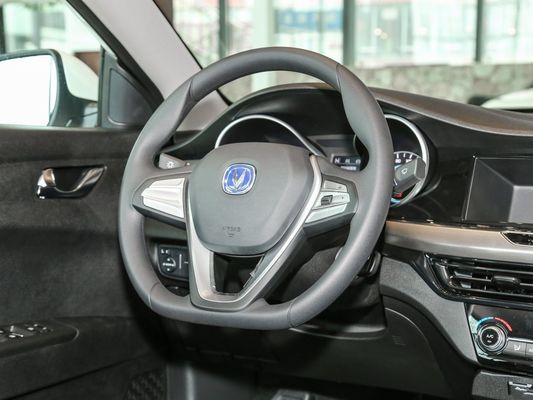 Servicio post-venta en línea / local 2022 Changan Eado EV460 EV Coches P0000027 Garantizado