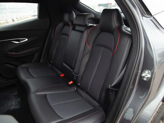 Changan Uni-T Gasolina 2023 1.5t Excelente tipo de coche con sistema de frenado electromagnético