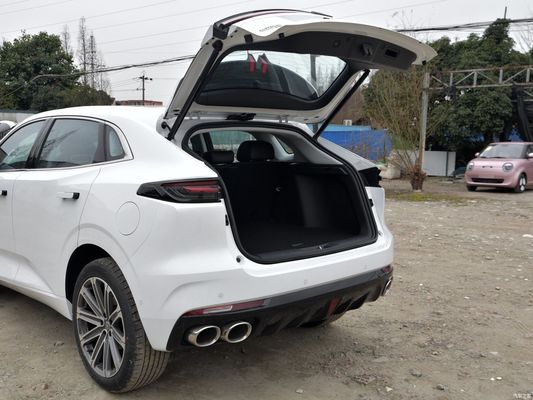 Changan Uni-K 2.0t 2WD Yuexiang dirección izquierda caja de cambios automática SUV coche de gasolina