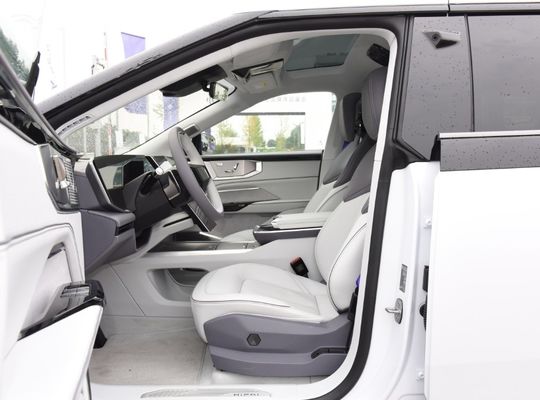 2023 Hiphi Y 765 km Edición insignia SUV de automóvil eléctrico con radares de onda de 5 milímetros