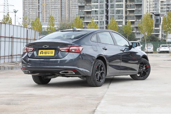 Chevrolet Malibu XL 2022 Redline 550t Rui Zhi Edición con dirección izquierda 4933x1854x1473