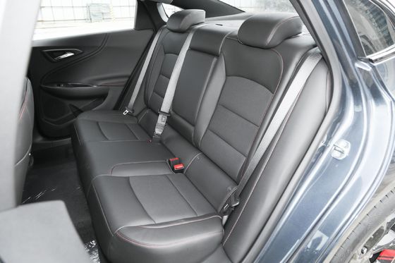 Chevrolet Malibu XL 2022 Redline 550t Rui Zhi Edición con dirección izquierda 4933x1854x1473