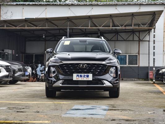 Velocidad máxima 198 Km/H 2023 Hyundai Santafe Traveller 380t Gdi 4WD Glx Htrac Edición Elite