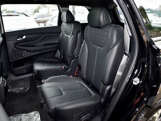 Velocidad máxima 198 Km/H 2023 Hyundai Santafe Traveller 380t Gdi 4WD Glx Htrac Edición Elite