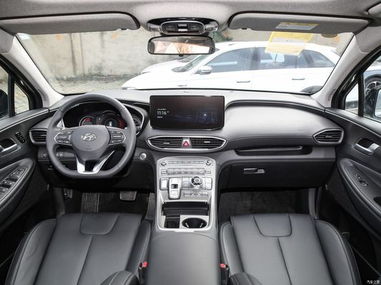 Dirección izquierda 2023 Hyundai Santafe Traveler 380t Gdi 4WD Lux Htrac versión 6 asientos