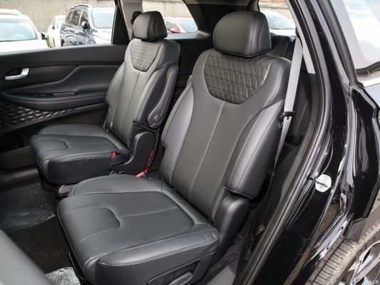 Dirección izquierda 2023 Hyundai Santafe Traveler 380t Gdi 4WD Lux Htrac versión 6 asientos