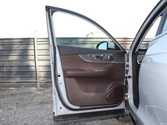 SUV de 5 asientos Chery Tiggo8 PRO 290t 2WD Edición grande con solicitud personalizada