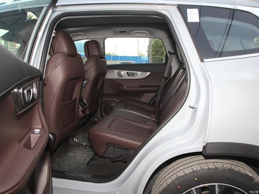 SUV Chery Tiggo8 PRO 390t 2WD Edición Vast 7 asientos Automóvil de gasolina personalización para su