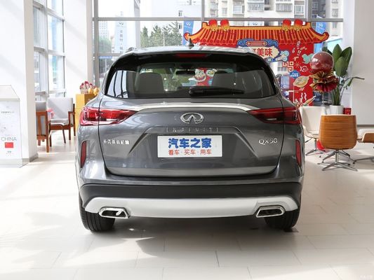 215 Km/H Sedan de máxima velocidad Qx50 2.0t 2WD Coche de gasolina de moda con tecnología avanzada