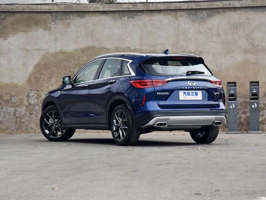 Vehículo de gasolina piloto Qx50 2.0t 2WD con caja de cambios automática y tamaño 4705*1903*1681