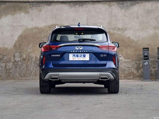 Vehículo de gasolina piloto Qx50 2.0t 2WD con caja de cambios automática y tamaño 4705*1903*1681