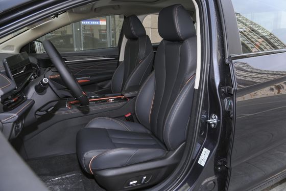 Chery Arrizo 5 GT 2023 1.5T CVT Disfruta de la forma de suspensión trasera Multi-Link Suspensión independiente