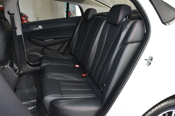 El Conditon Chery Arrizo 5 Plus 2021 es un SUV de 1,5 litros con CVT tipo Plus.