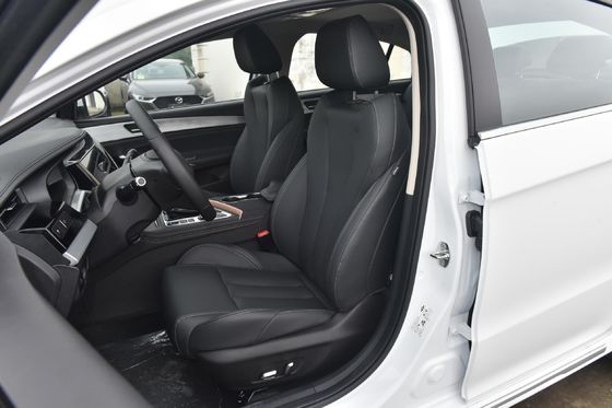 2021 Chery Arrizo 5 Plus Little Ai 1.5L CVT Disfruta más Tipo de carrocería cerrado Coche compacto
