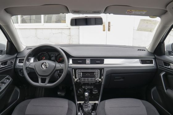 2019 VW Bora Legend Auto Fashion Coches de gasolina 4562x1793x1468 con tipo de energía gasolina