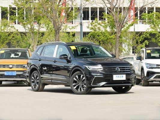 SUV 2023 Volkswagen Tiguan L 380tsi 4WD automático R-Line Enjoyment Edición 7 asientos
