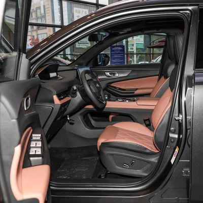 2023 Changan Qiyuan Q05 60 PRO Coche híbrido enchufable con tipo de carrocería cerrado y materiales