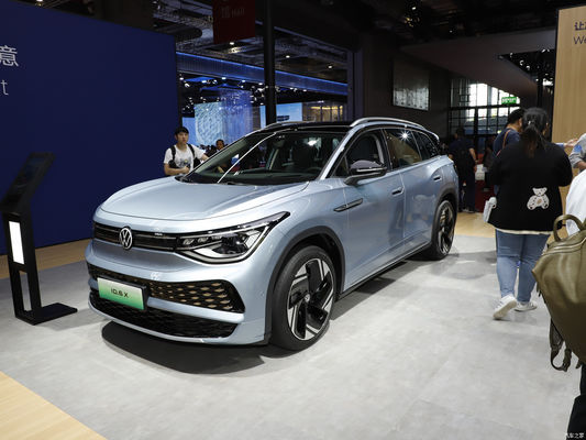 SUV Volkswagen ID. 6 X 2023 Potente versión 4WD La última experiencia de SUV eléctrico