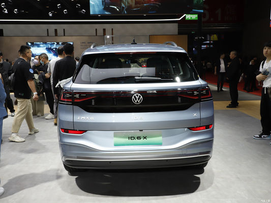 SUV Volkswagen ID. 6 X 2023 Potente versión 4WD La última experiencia de SUV eléctrico