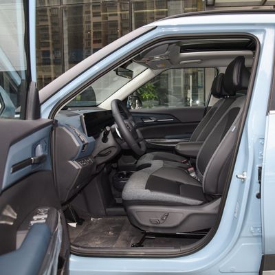 64.2 Kwh Capacidad de la batería Coche eléctrico KIA EV5 530 Light Air Land SUV con dirección izquierda