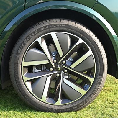 Gray Lixiang Extended Range asientos de coche 5 Lixiang L7/L9 PRO/Max/Ultra Luxury 2024 SUV eléctrico