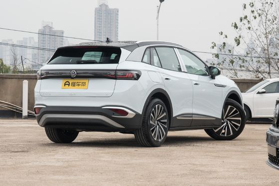 Volkswagen ID. 4 X 2023 Edición de largo alcance inteligente con tipo de carrocería cerrada