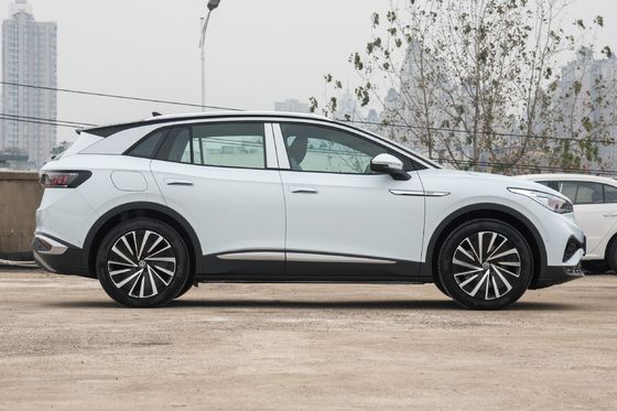 Volkswagen ID. 4 X 2023 Edición de largo alcance inteligente con tipo de carrocería cerrada