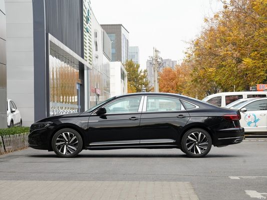 2024 VW Volkswagen Passat 380tsi Vehículo de gasolina con transmisión automática