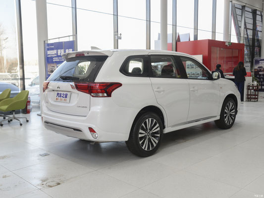 2021 Outlander Fwd SUV Tipo de energía de gasolina y motor L4 de 2,0L 166 caballos de fuerza