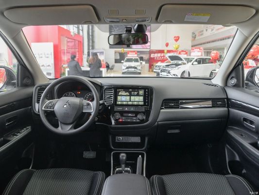 2021 Outlander Fwd SUV Tipo de energía de gasolina y motor L4 de 2,0L 166 caballos de fuerza