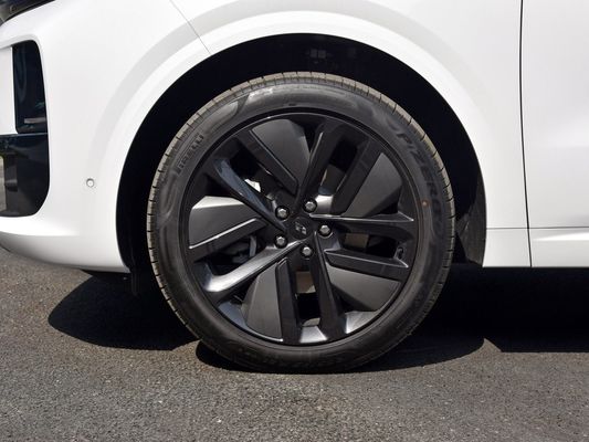 2024 L6 Max Carro eléctrico híbrido/carro de rango extendido Carro de energía con dirección izquierda
