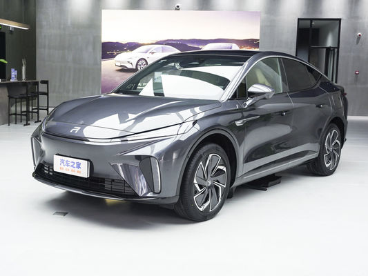 Rising Auto R7 2023 RWD Screen Master Vehículo eléctrico con energía eléctrica pura