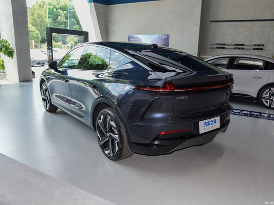 Auto R7 2023 RWD de rendimiento creciente líder en la industria Screen Master Pro Pure Electric