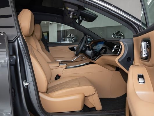 2023 Rising Auto R7 pantalla de largo alcance versión maestra crossover eléctrico con diseño