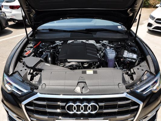 Proveedores de automóviles de 140kw FWD para 2023 Audi A6l Tfsi Deluxe Sporty Edition Auto Sedan