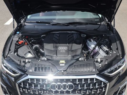 Automóvil de gasolina con caja de cambios automática Audi A8 2023 A8l 50tfsi Quattro Versión seleccionada