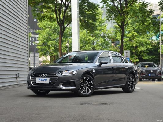 Audi A4l 2023 40tfsi Moda Edición elegante con tanque de aceite de 56L Solicitud personalizada