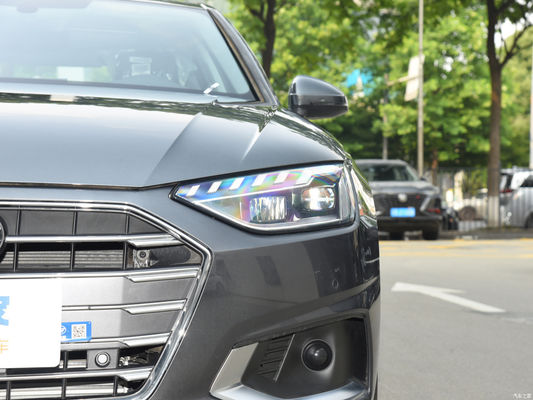 Audi A4l 2023 40tfsi Moda Edición elegante con tanque de aceite de 56L Solicitud personalizada