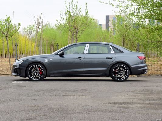 Audi A4l 2023 45tfsi Quattro Selected Dynamic Version Sedan con transmisión automática