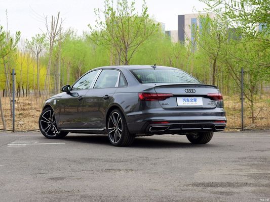 Audi A4l 2023 45tfsi Quattro Selected Dynamic Version Sedan con transmisión automática