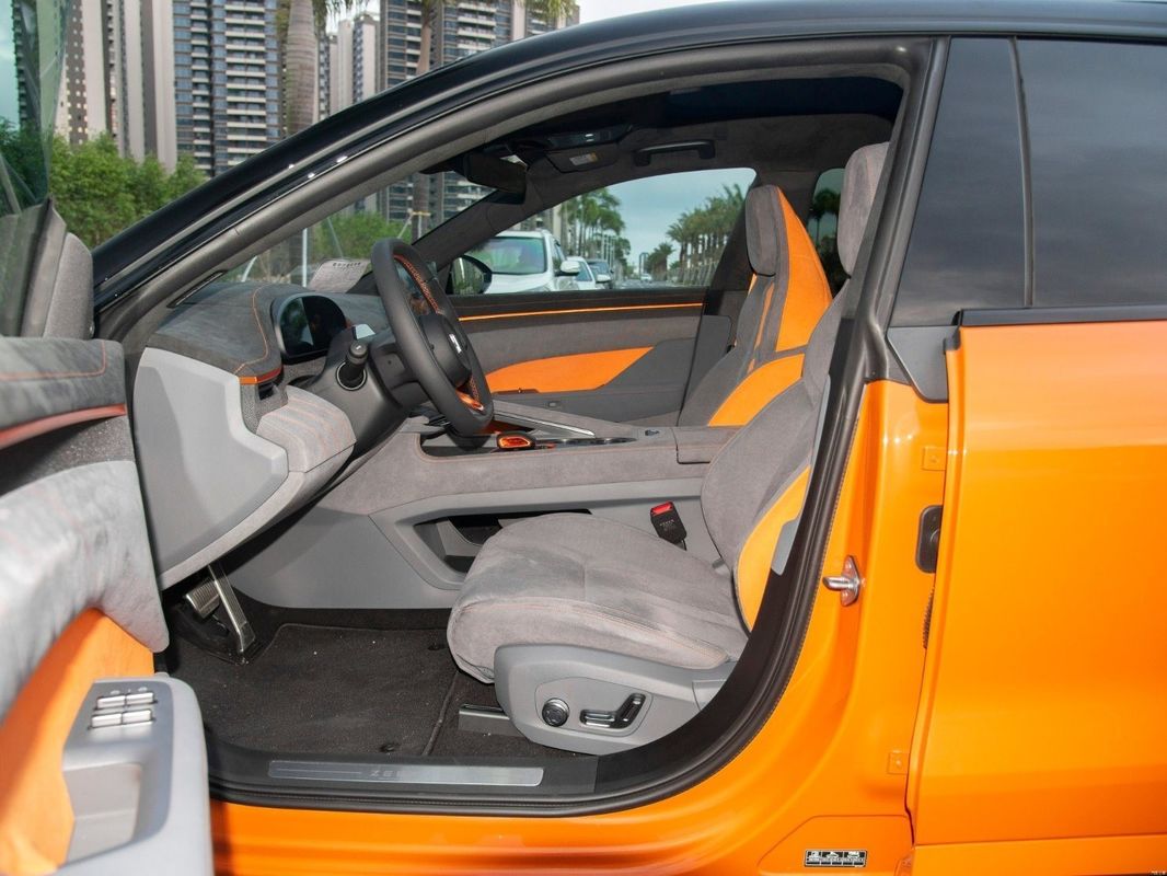Zeekr 001 23you Versión 100kwh Naranja Z-Sport Color exterior