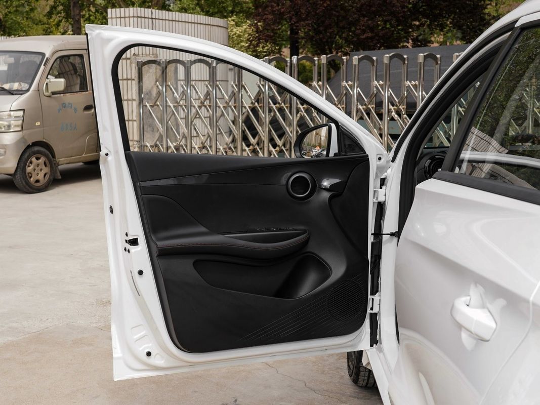 2023 E2 Coche de lujo Envío rápido Servicio profesional SUV Cuerpo estilo SUV Dirección izquierda