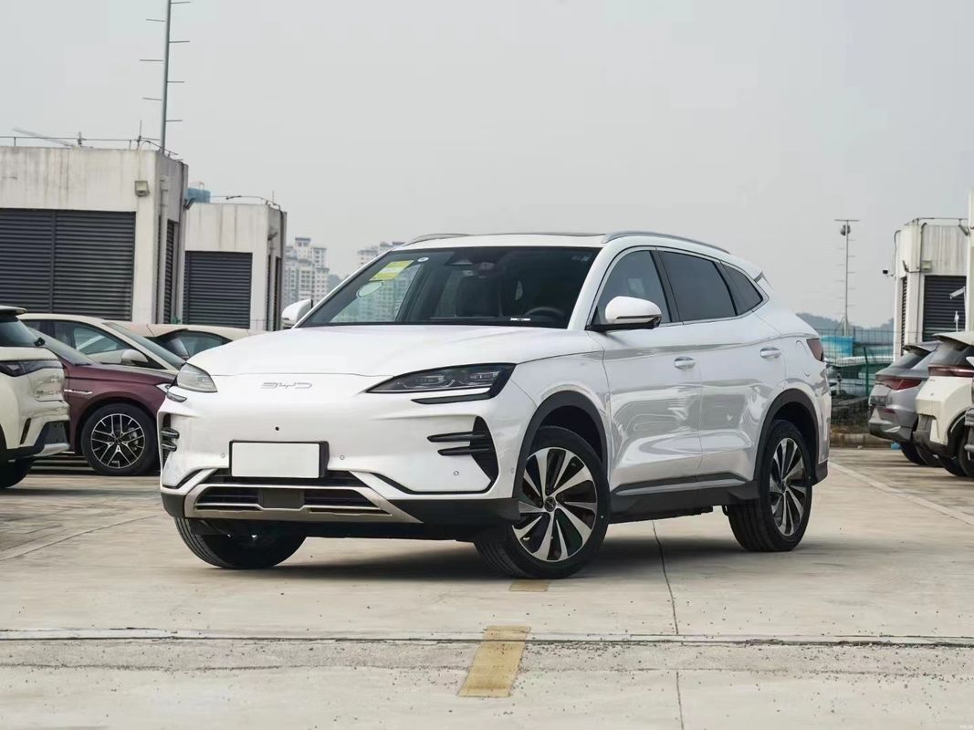 2024 Modelo Byd Song Plus EV 605km Versión superior Auto SUV Blanco Coche eléctrico inteligente Usado