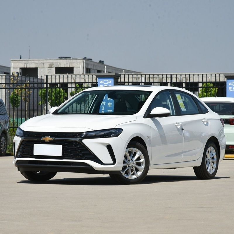 2024 Monza 1.5L Dual Clutch Enjoy Edition Automóvil con motor a gasolina Chevrolet Cruze 5 plazas