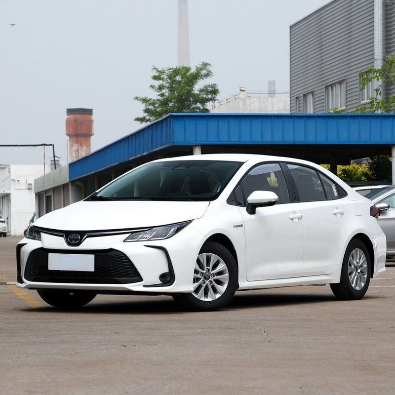 2023 Toyota Corolla 1.8L Doble Motor Pioneer Version Hybrid Car con dirección izquierda