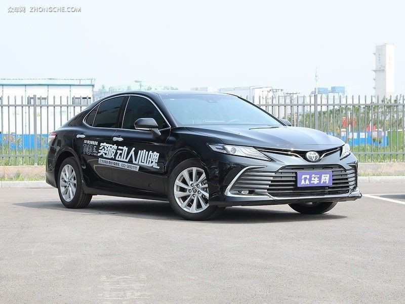 Auto de gasolina de 5 asientos Toyota Camry 2023 2.5q con sistema de frenado Epb a un precio asequible