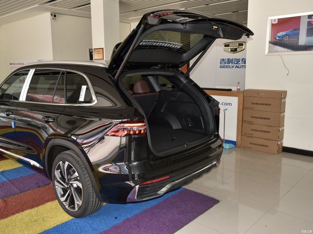 SUV Geely Monjaro Xingyue L 2.0td Auto 4WD Versión insignia Coche de gasolina con conducción FWD