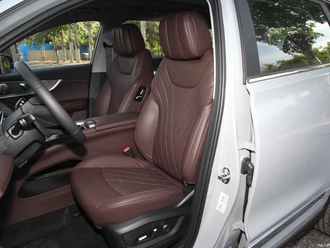 Chery Tiggo8 Pro 2022 290T 2WD Interestelar de 7 asientos SUV de gasolina con gasolina de combustible