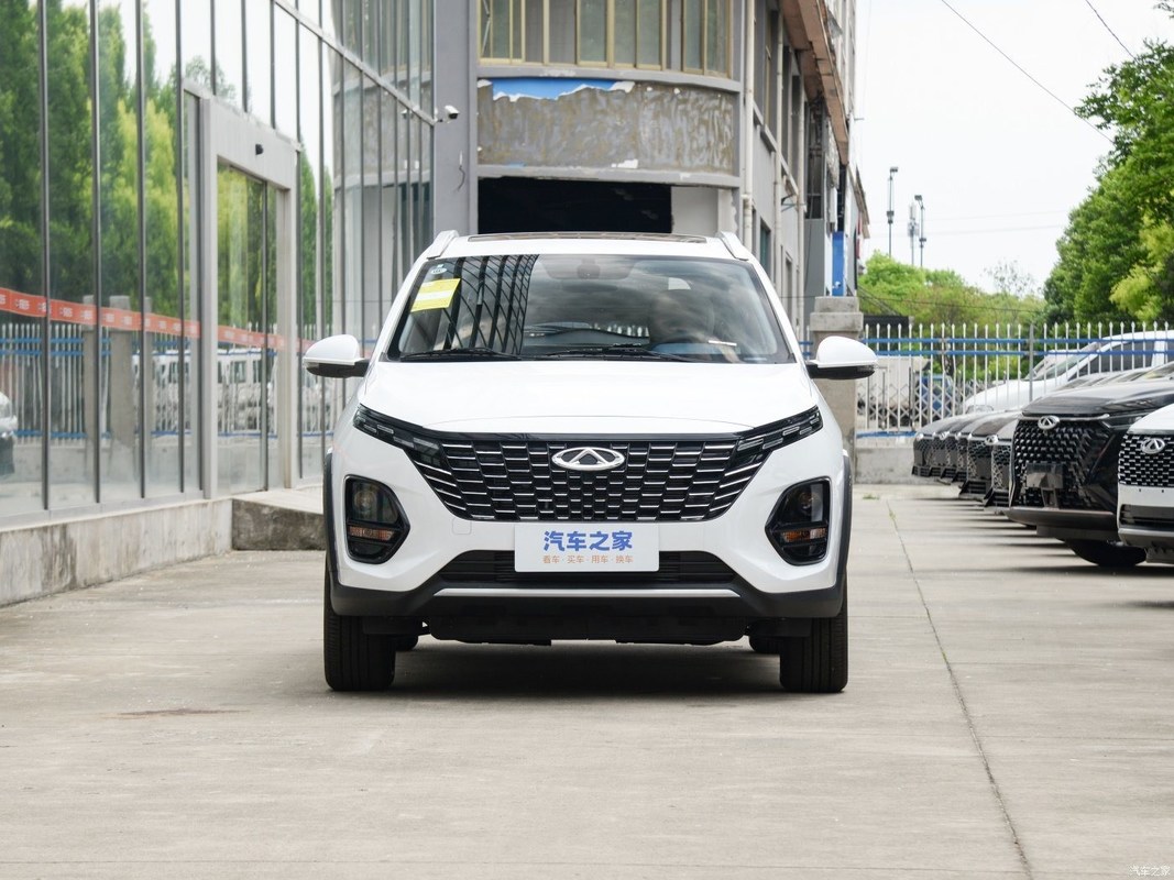 Fuel- Chery CVT Tiggo3X Plus SUV con 4200*1760*1570 dimensiones y tipo de combustible de gasolina