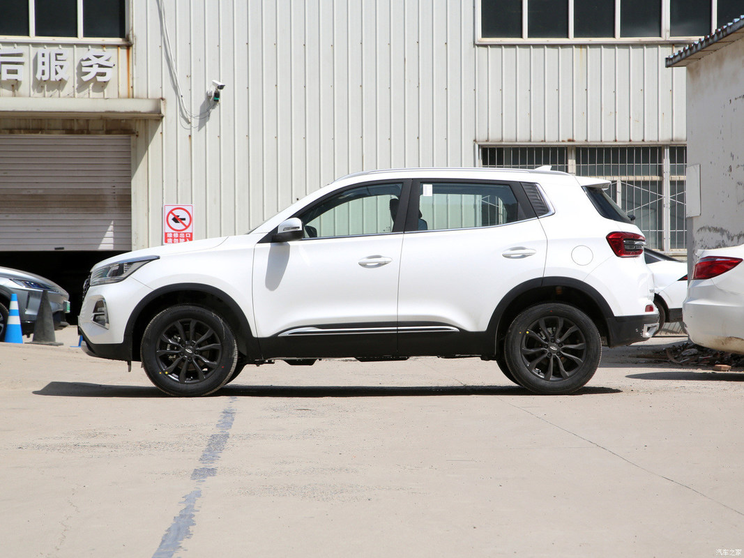 Chery Tiggo5X 1.5L CVT Disfrutar de los coches Tipo de combustible Gasolina Dirección izquierda
